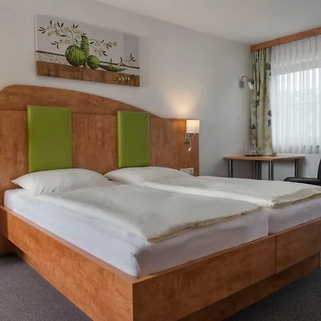 Hotel Garni Hopfengold 3*