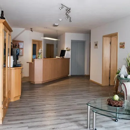 מלון Garni Hopfengold 3*