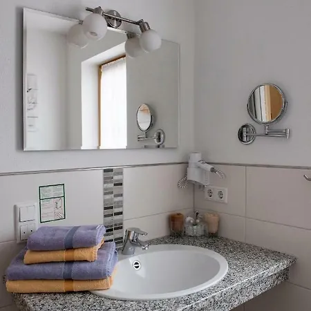 Garni Hopfengold ホテル ヴォルンツァッハ